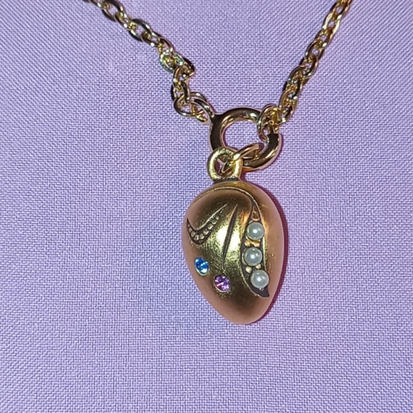 Joan Rivers Jewelry Joan Rivers Queen Of Romania 24 Egg Necklace 00